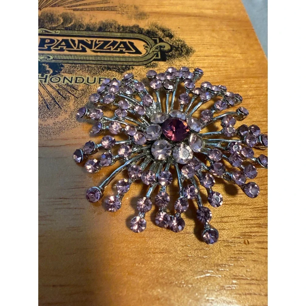 Vintage Sancho Panza Cigar Box Jewelry Box w/‎ Purple Silver Rhinestone Brooch